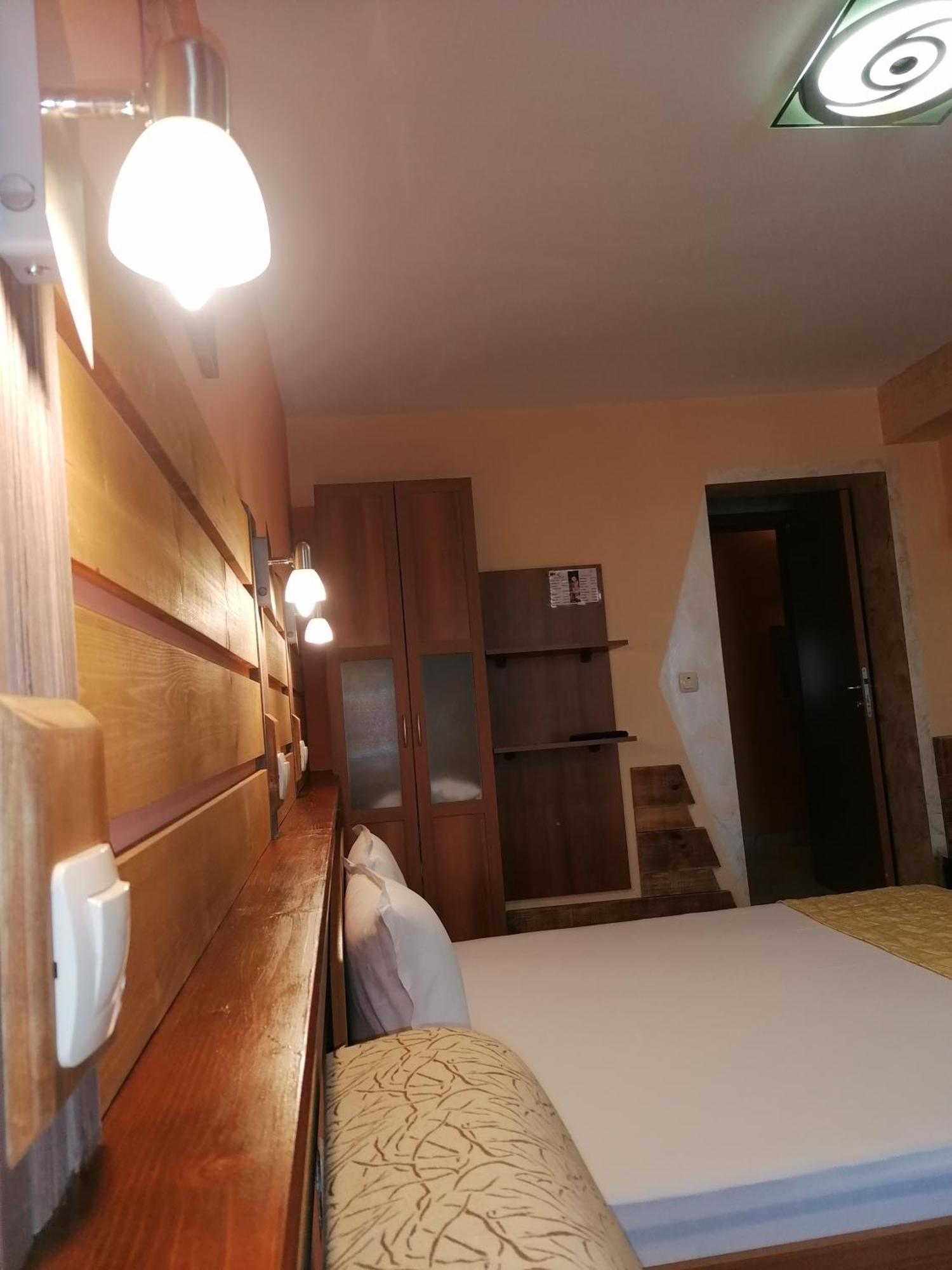 Boutique Guest House Ikonomov Bansko Ngoại thất bức ảnh