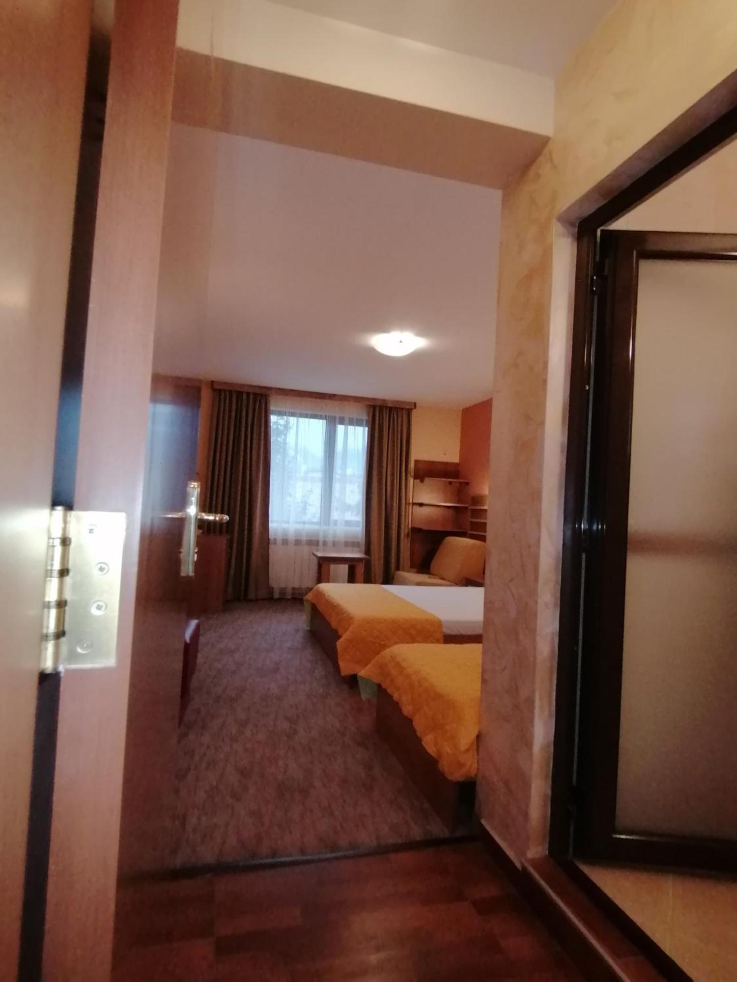 Boutique Guest House Ikonomov Bansko Ngoại thất bức ảnh
